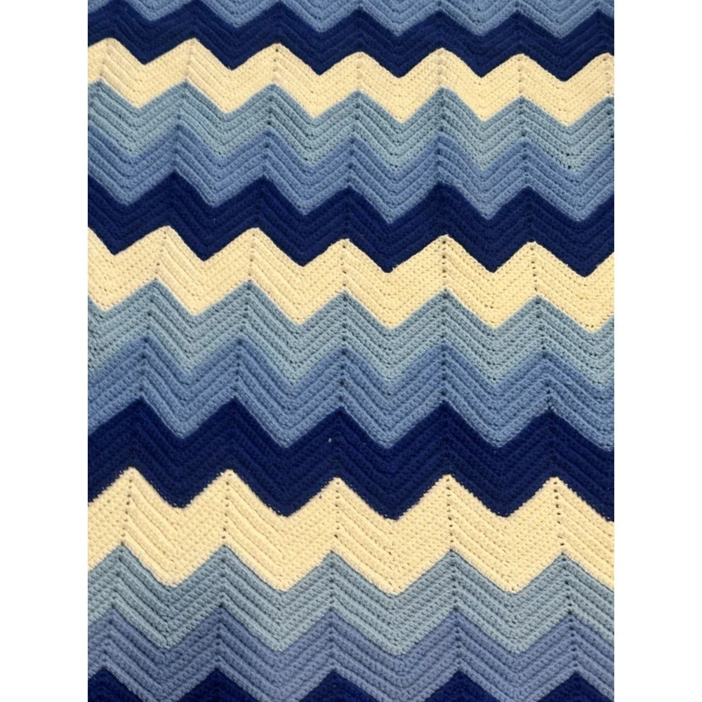 Handmade Blanket Afghan Throw Blue White Chevron Wave Ripple Cottage Costal